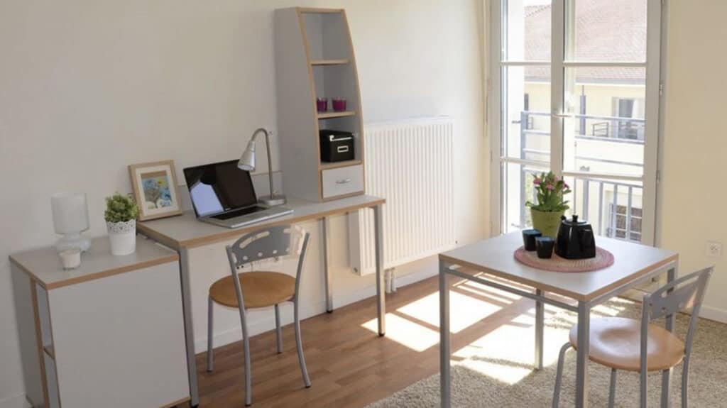 FH_Belle-Isle_Bureau