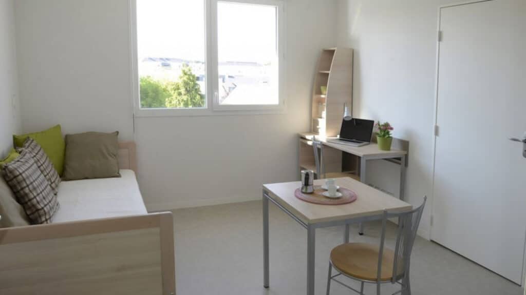 FH_Castel-Rive_Bureau