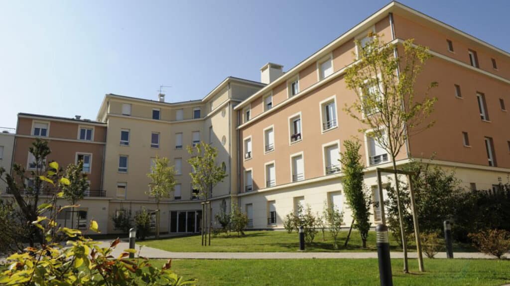 FH_Dionysos_Exterieur