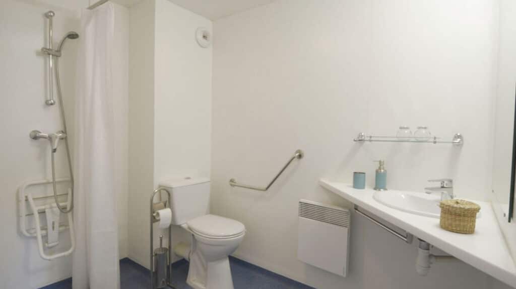 FH_Georges-Mathe_Douche