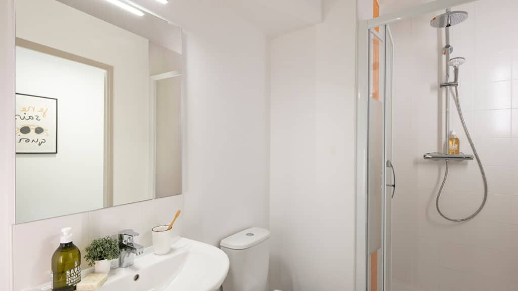 FH_Hortense-Wild_Douche