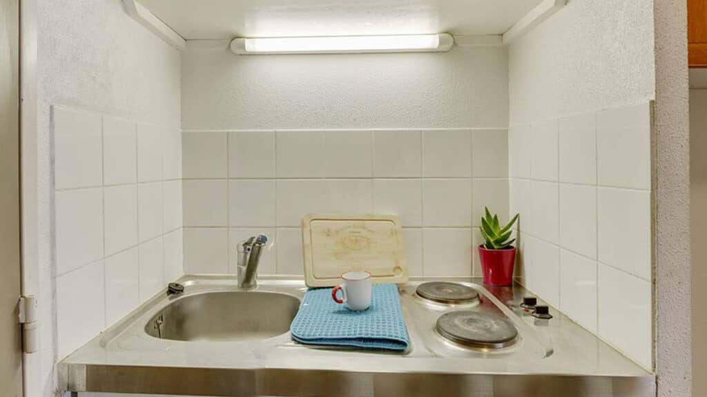 FH_Leo-Ferre_Kitchenette