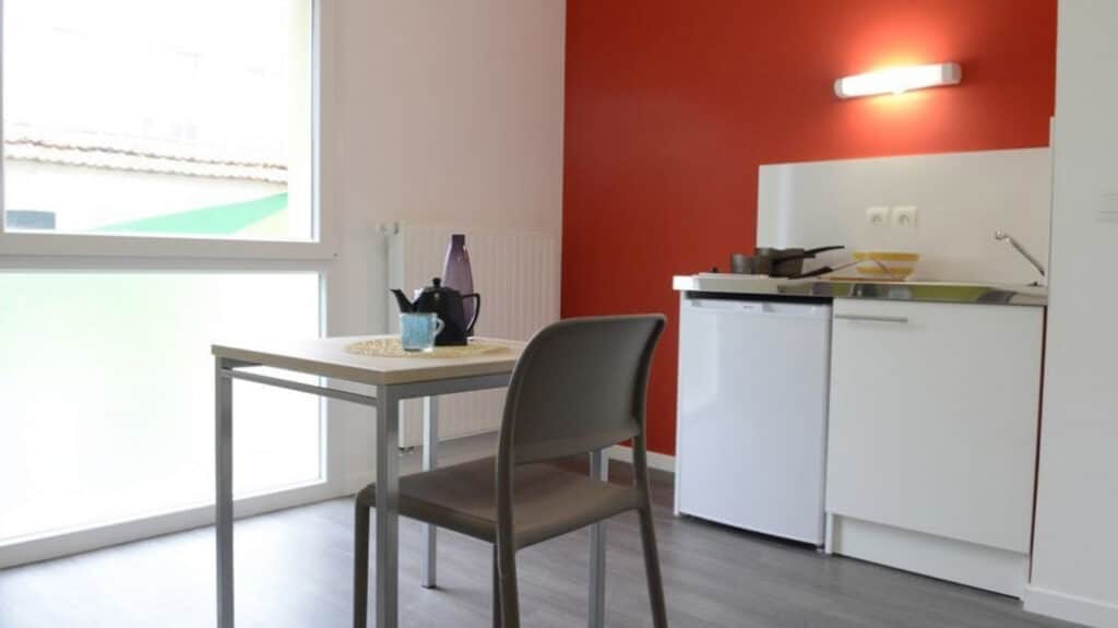 FH_Les-Jardins-de-la-Tour_Cuisine