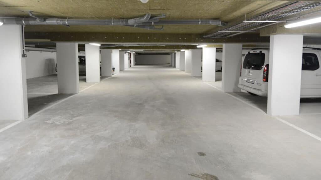 FH_Lucie-Aubrac_Parking