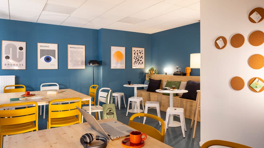 FH_Madeleine-Guitty_Co