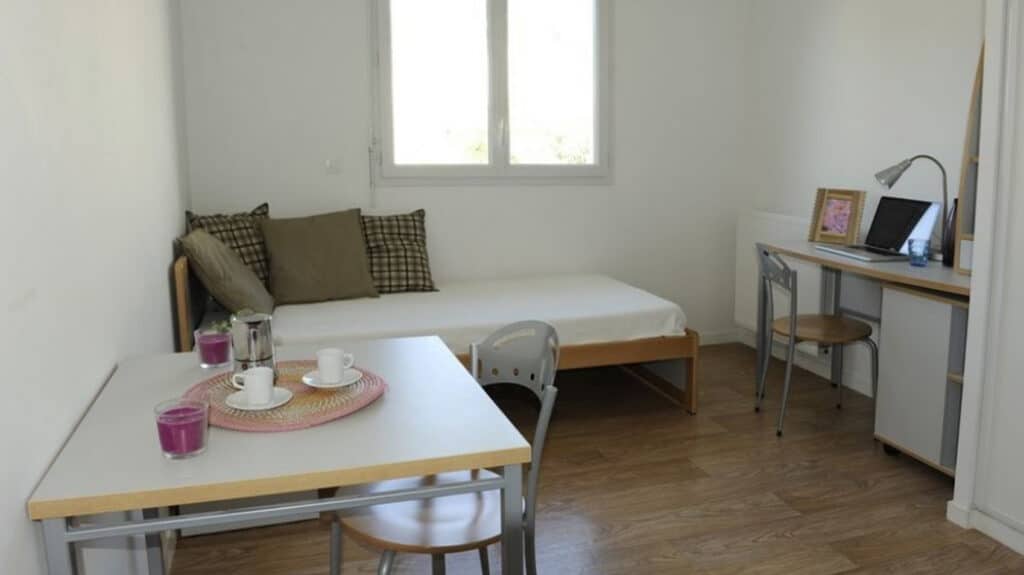 FH_Paul-Cezanne_Chambre