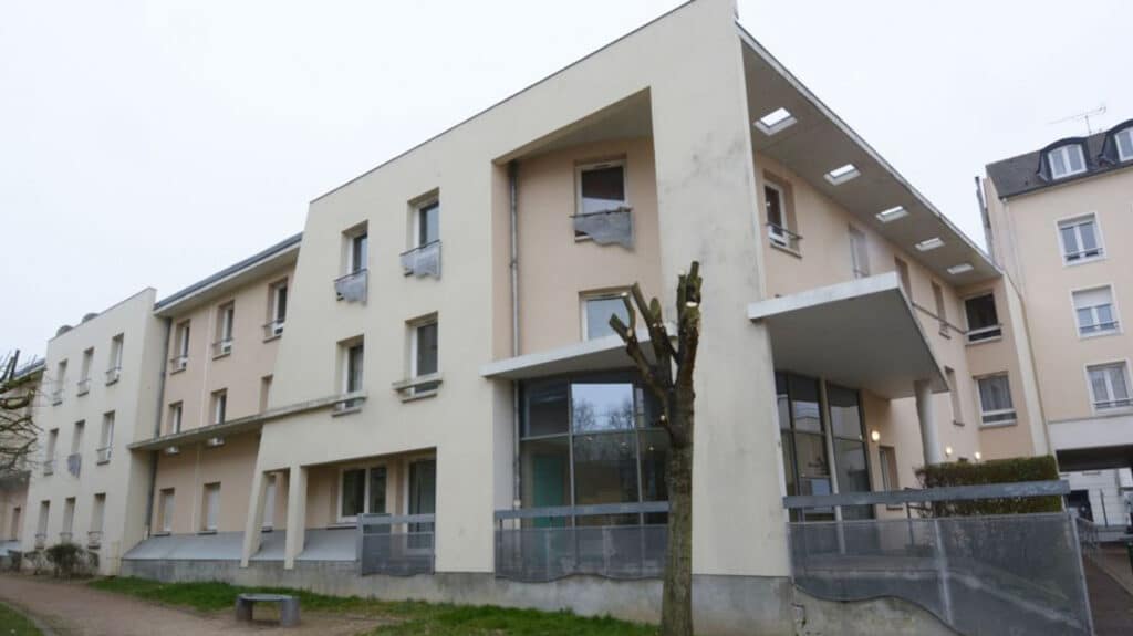 FH_Thibaud-de-Champagne_Exterieur