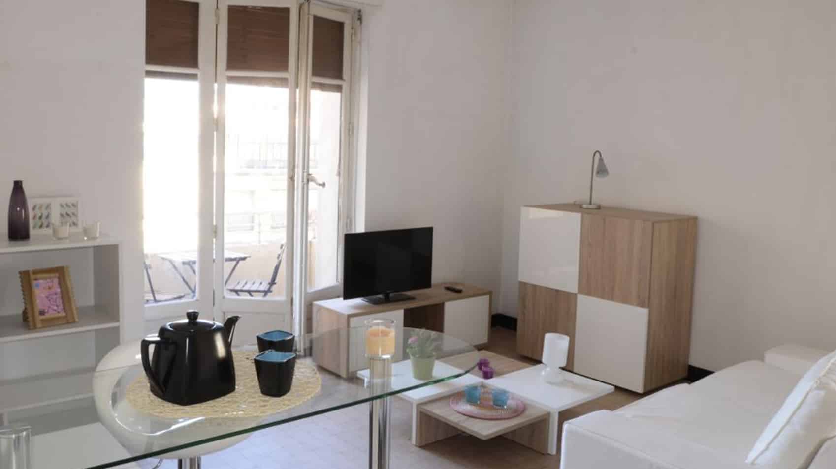 Fac-Habitat Le Vieux Port — 8/12