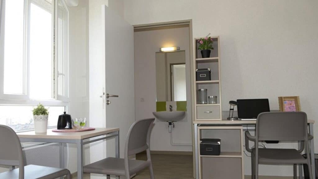 Logifac_Jean-Jaures_Bureau