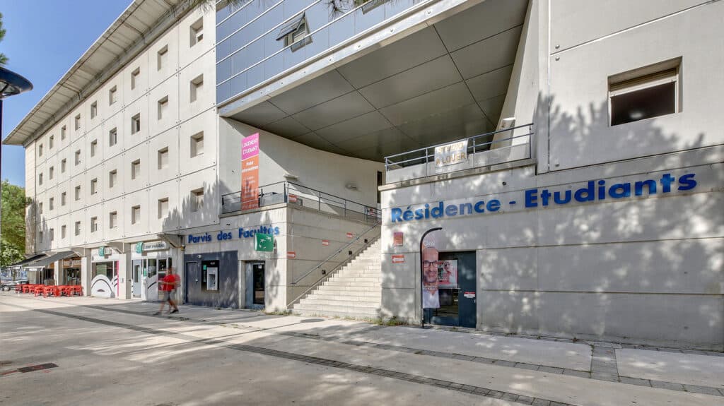 Logifac_Parvis-des-Faculté