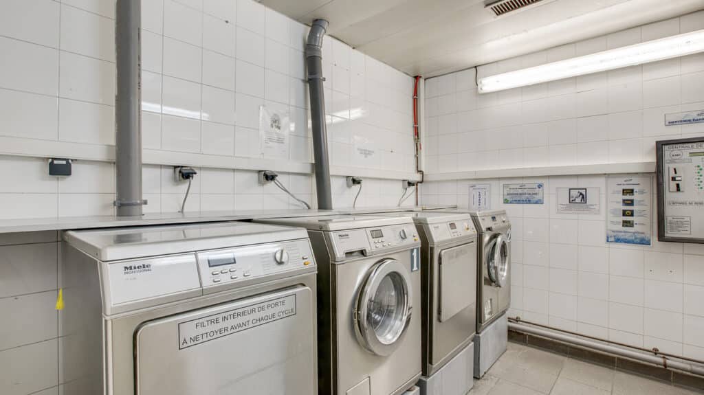 Logifac_Porte-de-Montm