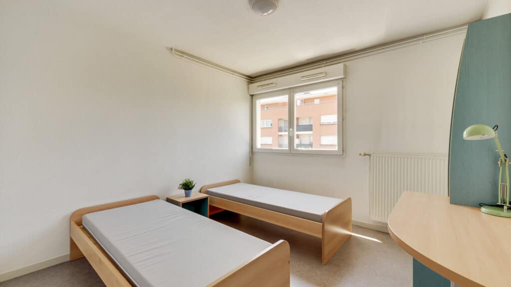 Logifac_Rousseau_Lit