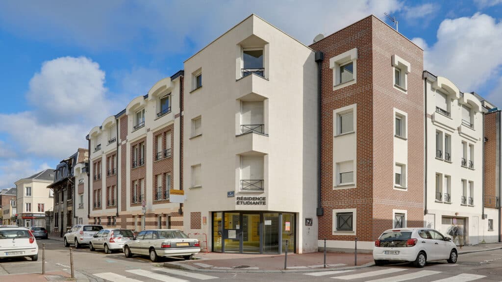 Logifac_Stanford_Exterieur