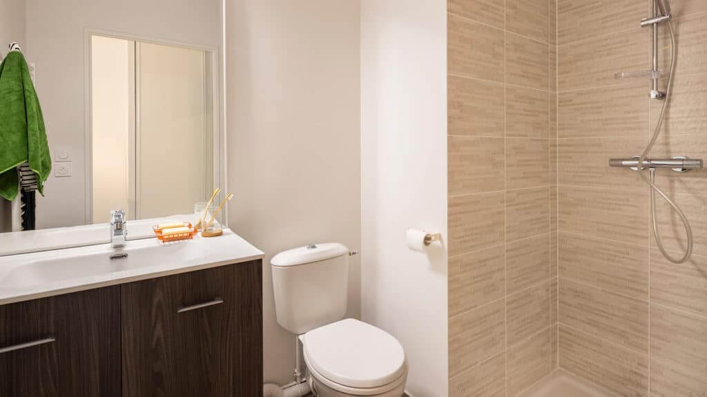 FH_Saint_Jerome_Salle_de_douche