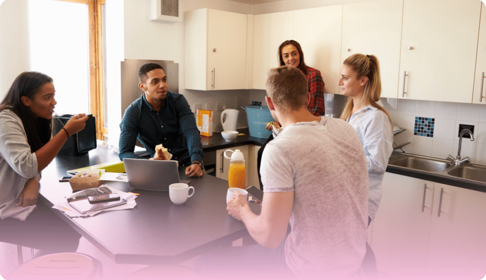 Smerra : recevoir des amis dans son logement étudiant